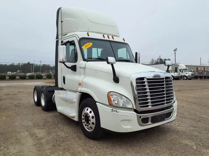 2018 FREIGHTLINER/MERCEDES CASCADIA 125