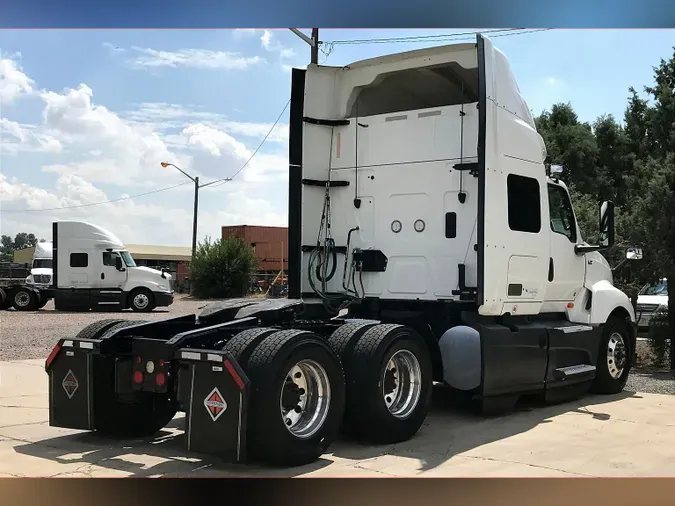 2022 INT LT625 6x4