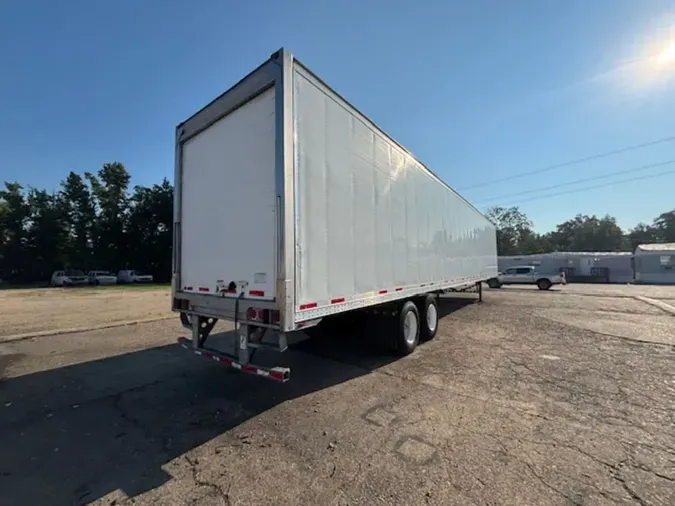 2014 VANGUARD TRAILER CORP R8000B 53/102/162