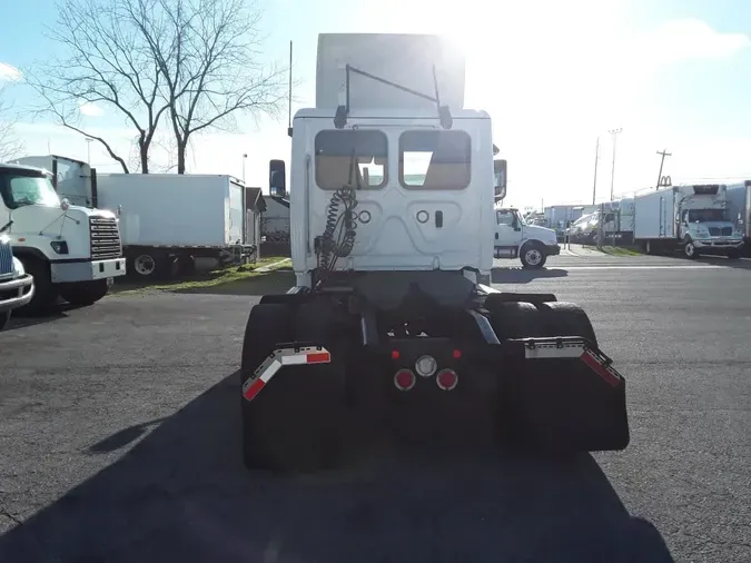 2022 FREIGHTLINER/MERCEDES CASCADIA PX12642ST