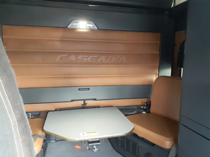 2019 FREIGHTLINER/MERCEDES NEW CASCADIA PX12664