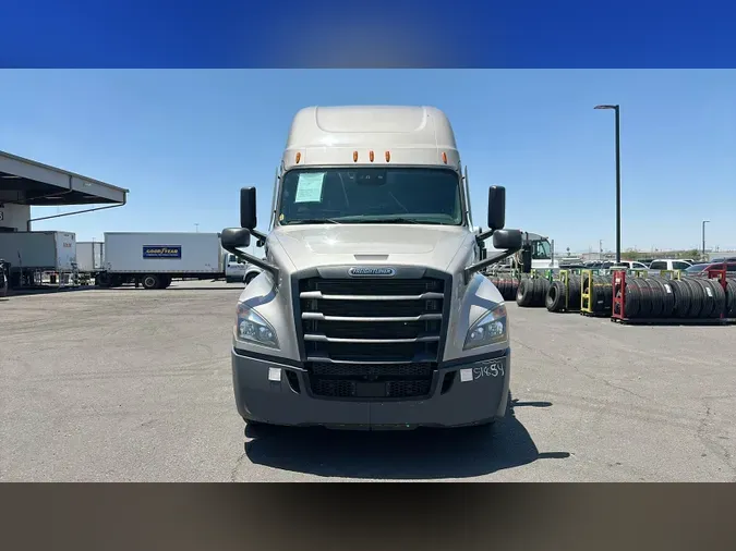 2021 Freightliner Cascadia