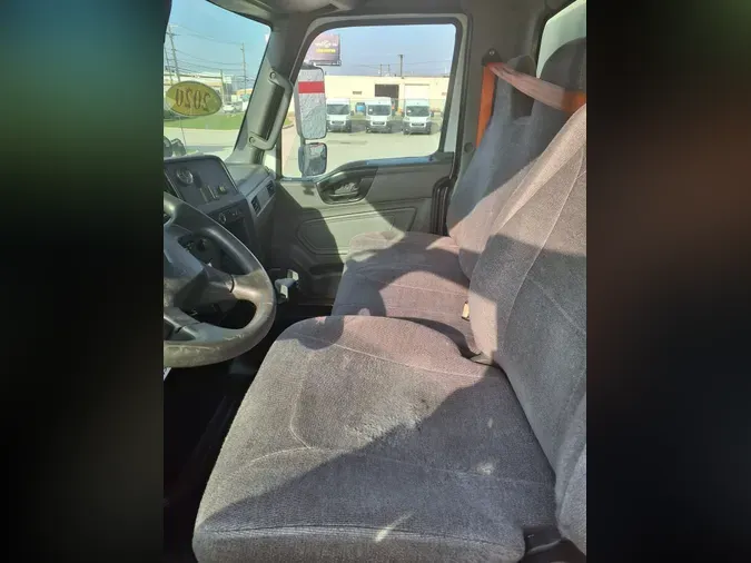 2020 NAVISTAR INTERNATIONAL MV607 (4X2)