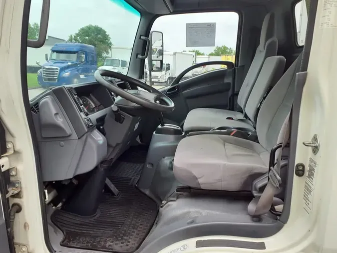 2019 ISUZU NPR HD