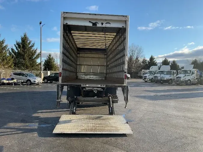 2018 Freightliner M2