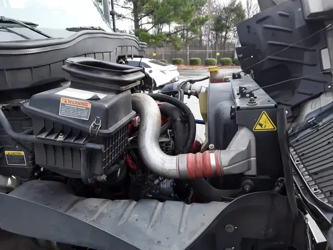 2020 NAVISTAR INTERNATIONAL MV607 (4X2)