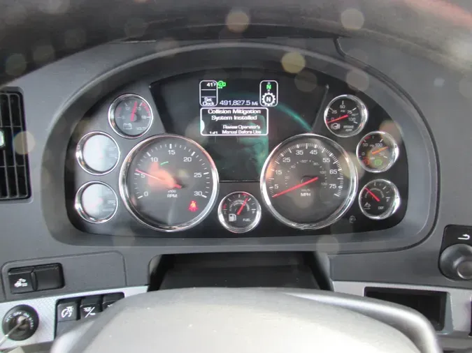 2021 Kenworth T680445d80a6dde25d893d45caa1111e9c63