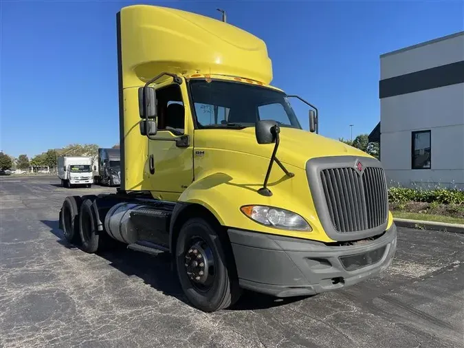 2018 INTERNATIONAL RH613
