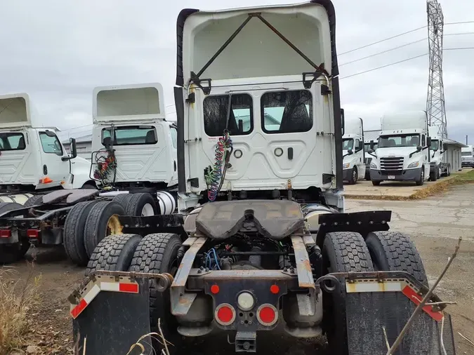 2020 FREIGHTLINER/MERCEDES NEW CASCADIA 116