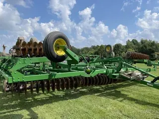 2012 John Deere 2310