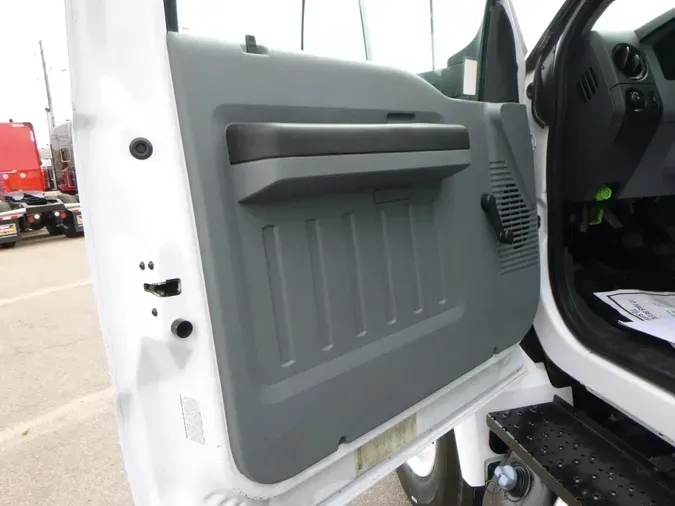 2018 Ford F-650