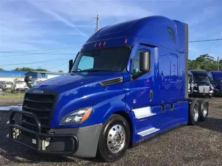 2021 FREIGHTLINER CA126