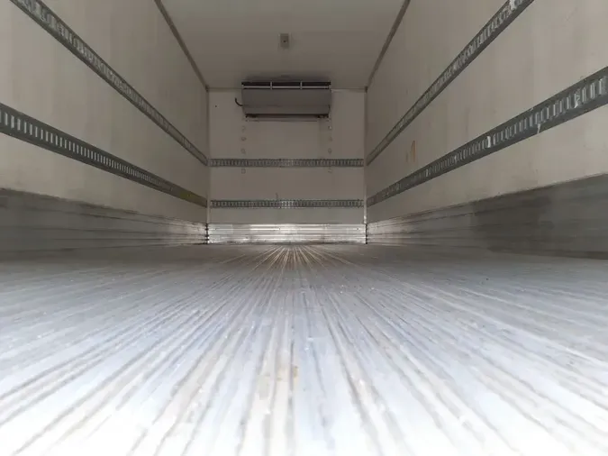 2018 FREIGHTLINER M2 106