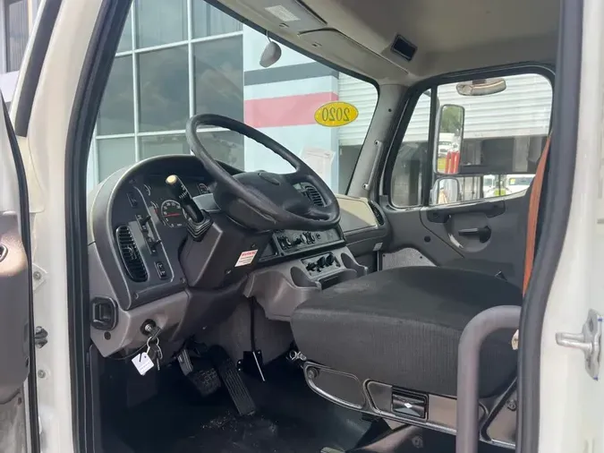 2020 FREIGHTLINER M2 106