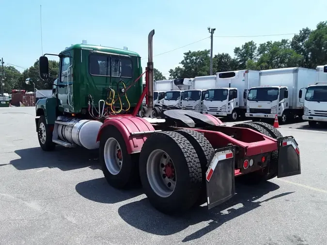 2018 MACK TRUCKS, INC. CHU613