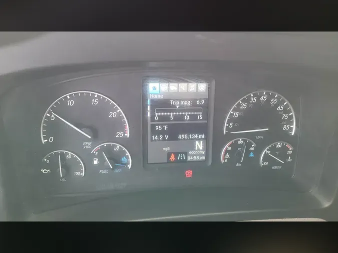 2020 Freightliner Cascadia 126