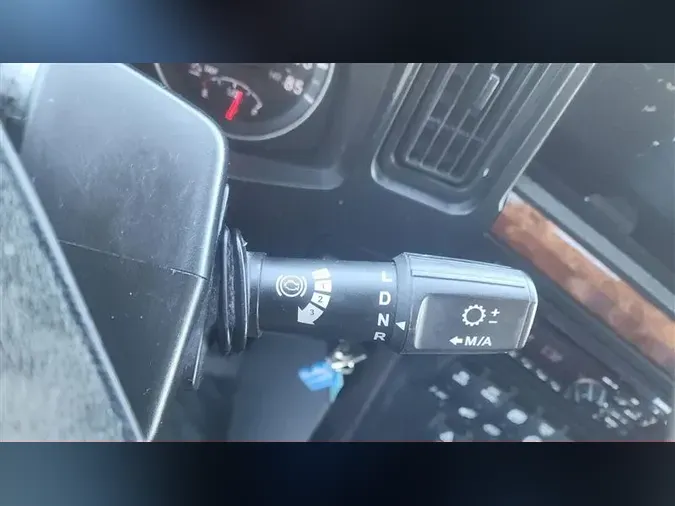 2020 INTERNATIONAL LT