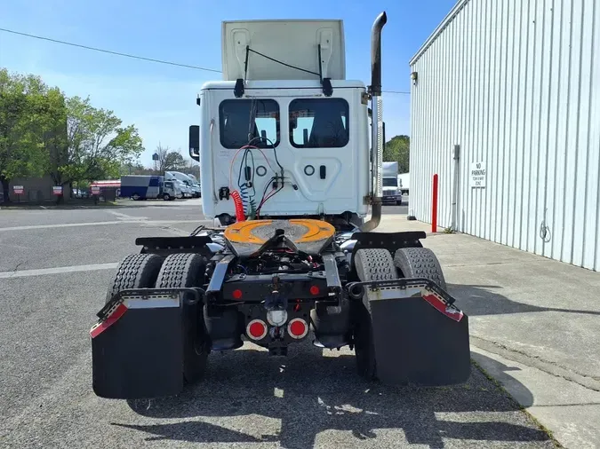2020 FREIGHTLINER/MERCEDES NEW CASCADIA 116