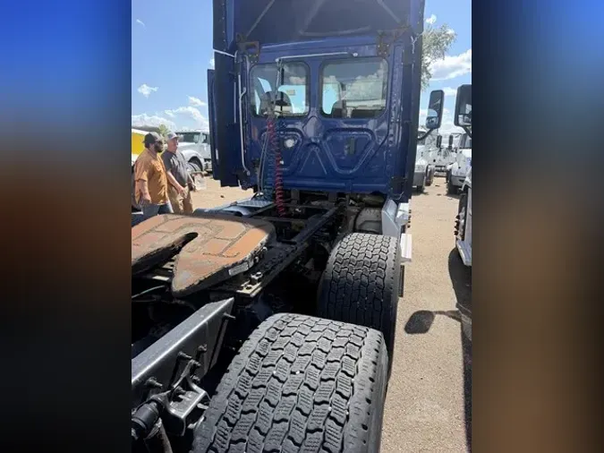 2018 FREIGHTLINER CASCADIA 125