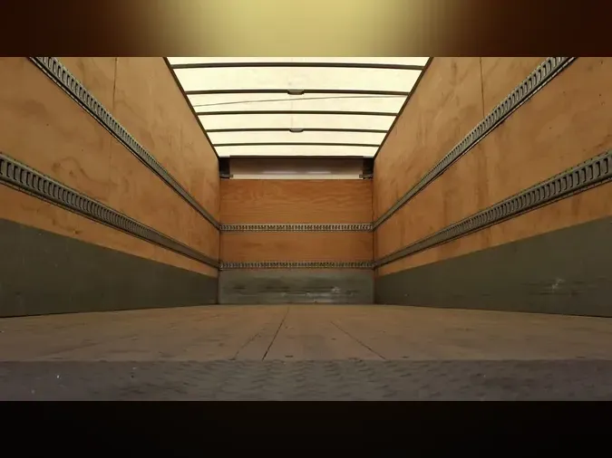 2020 FREIGHTLINER/MERCEDES M2 106