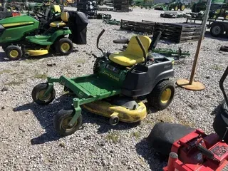 2010 John Deere Z245