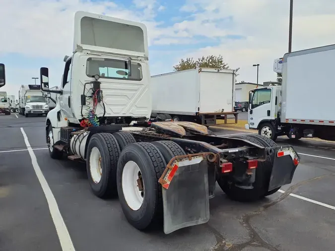 2019 NAVISTAR INTERNATIONAL LT625 DAYCAB T/A