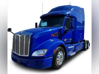 2022 Peterbilt 579