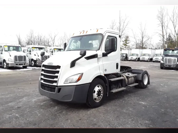 2020 FREIGHTLINER/MERCEDES NEW CASCADIA 116447d1410d3488c0c69947323f1683ae7