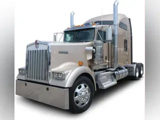 2018 Kenworth W900L