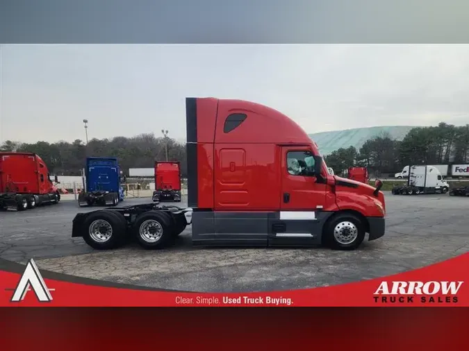 2022 FREIGHTLINER CA126