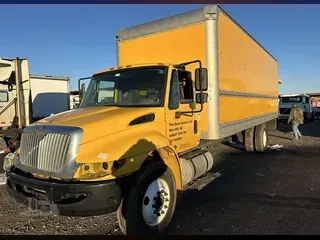 2018 INTERNATIONAL DURASTAR 4300