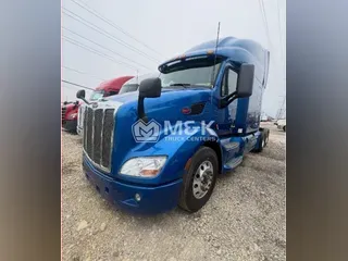 2022 PETERBILT 579
