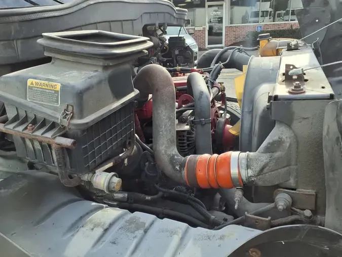 2018 NAVISTAR INTERNATIONAL 4300
