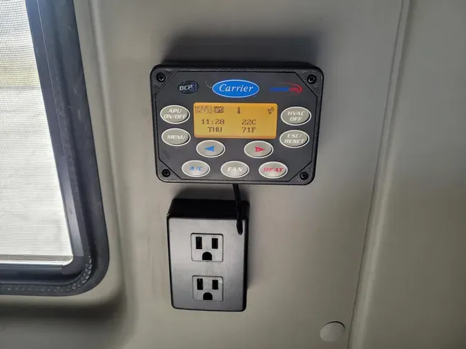 2023 International LT625