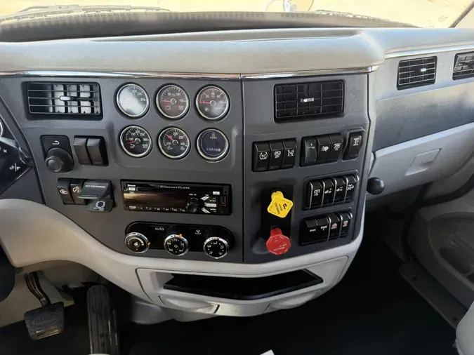 2021 Peterbilt 5794490ca39bd3e783f7f975450f54a38ee