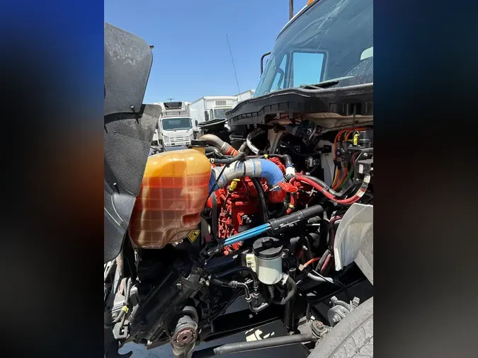 2018 NAVISTAR INTERNATIONAL 4300
