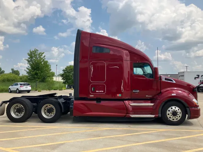 2020 Kenworth T680