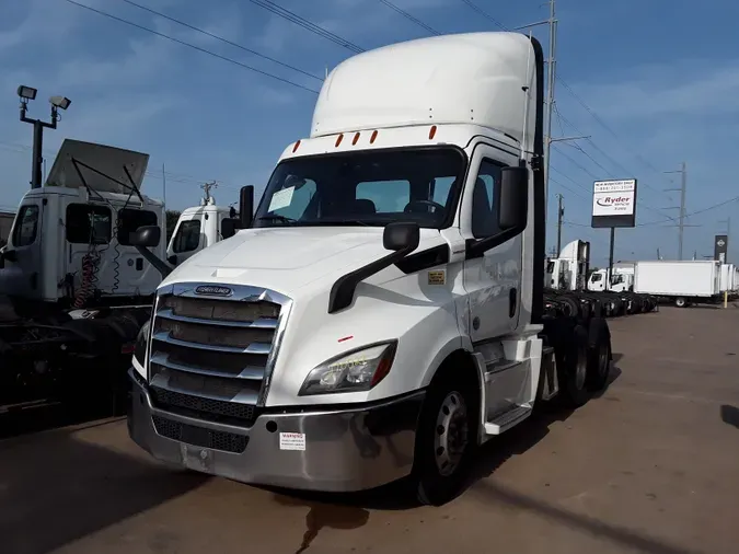 2019 FREIGHTLINER/MERCEDES NEW CASCADIA 116449b6a4b4a8f2f62214b2f9227380309