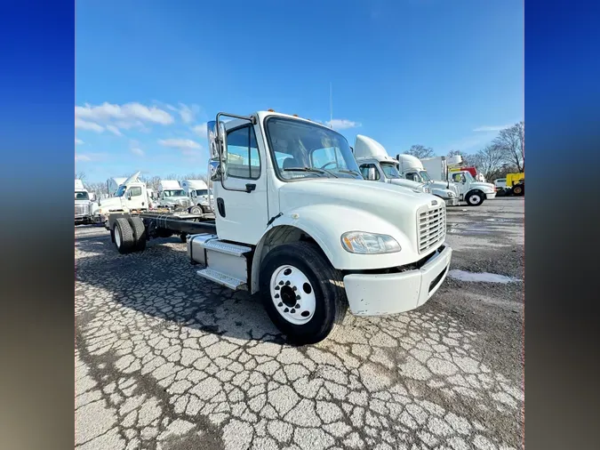 2019 FREIGHTLINER/MERCEDES M2 106