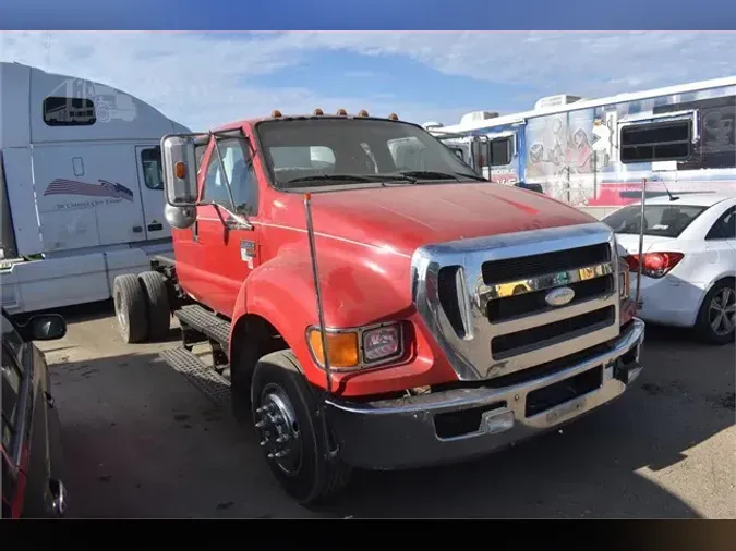 2008 FORD F650