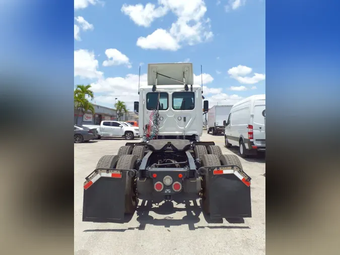 2019 FREIGHTLINER NEW CASCADIA PX12664