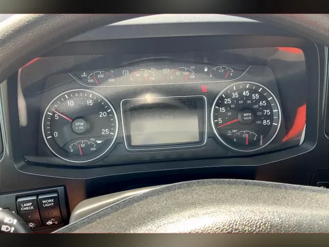 2022 INT LT625 6x4
