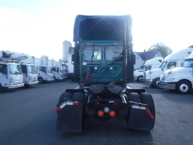 2018 FREIGHTLINER/MERCEDES CASCADIA 125