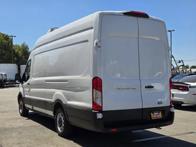 2022 Ford Transit-250