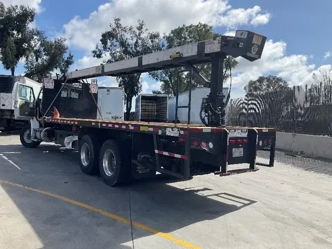 2007 STERLING TRUCK CORP L9500