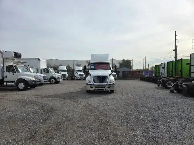 2019 NAVISTAR INTERNATIONAL LT625 DAYCAB T/A44b395f898b673480e59b958e4e5f2e6