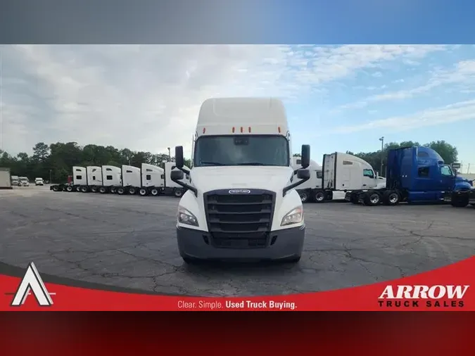 2020 FREIGHTLINER CA126