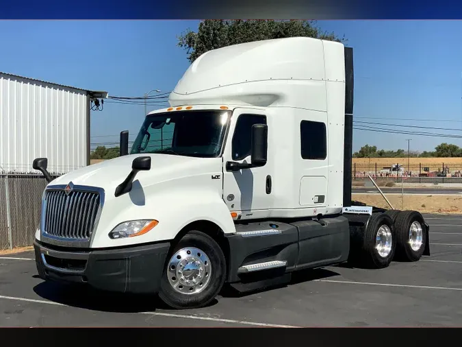 2022 INT LT625 6x4