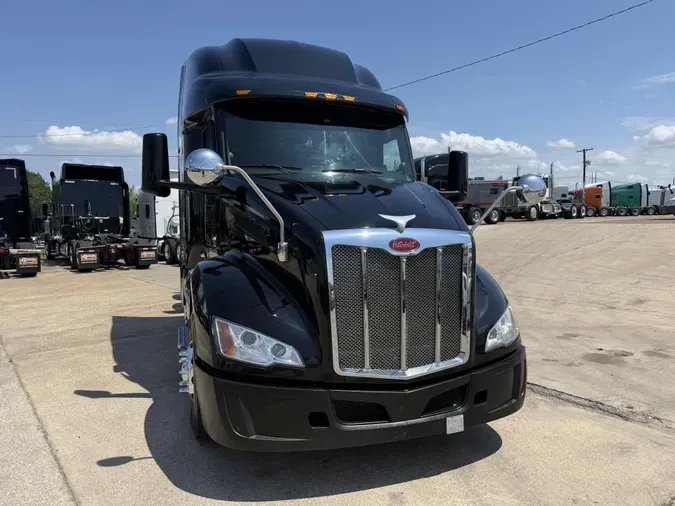 2022 Peterbilt 57944b870ae9b20a6a0c91da589dfcc4ccf