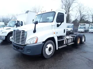 2018 FREIGHTLINER/MERCEDES CASCADIA 125